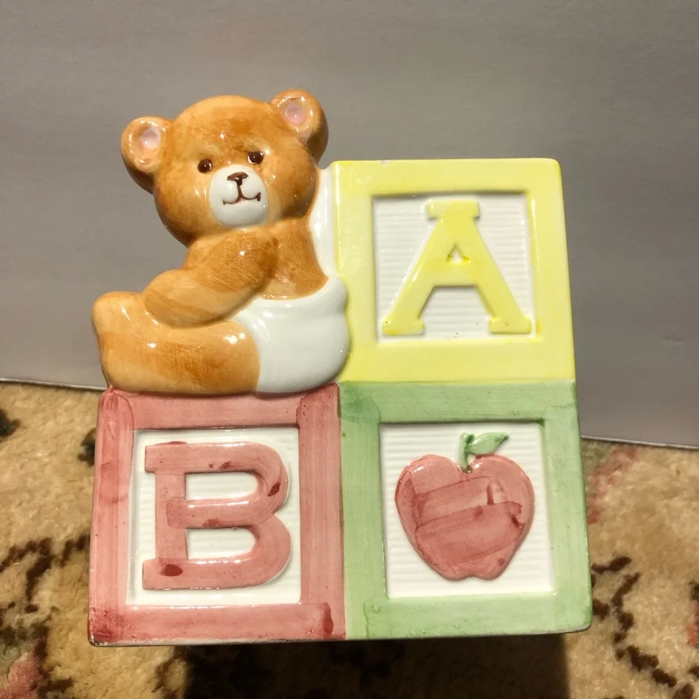 11029 VINTAGE Ceramic Planter Nursery ABC Baby Bear Blocks Inarco Japan